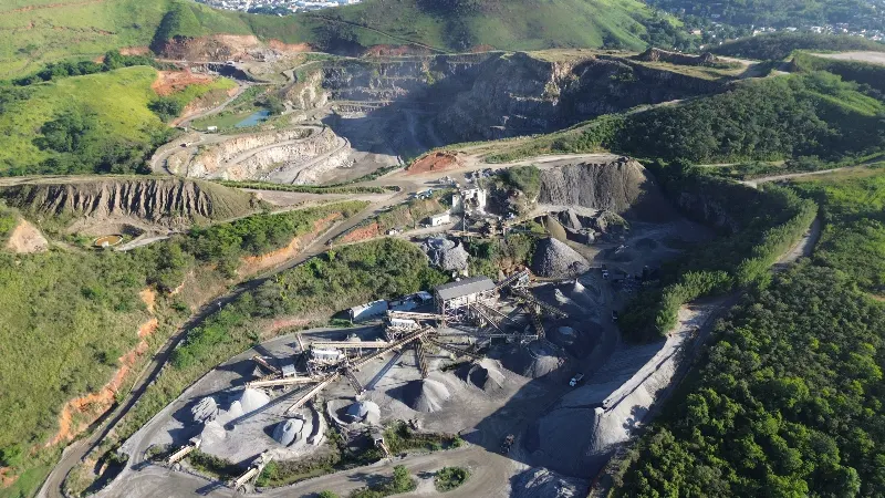 Pedreira da Petra Agregados em Queimados (RJ)